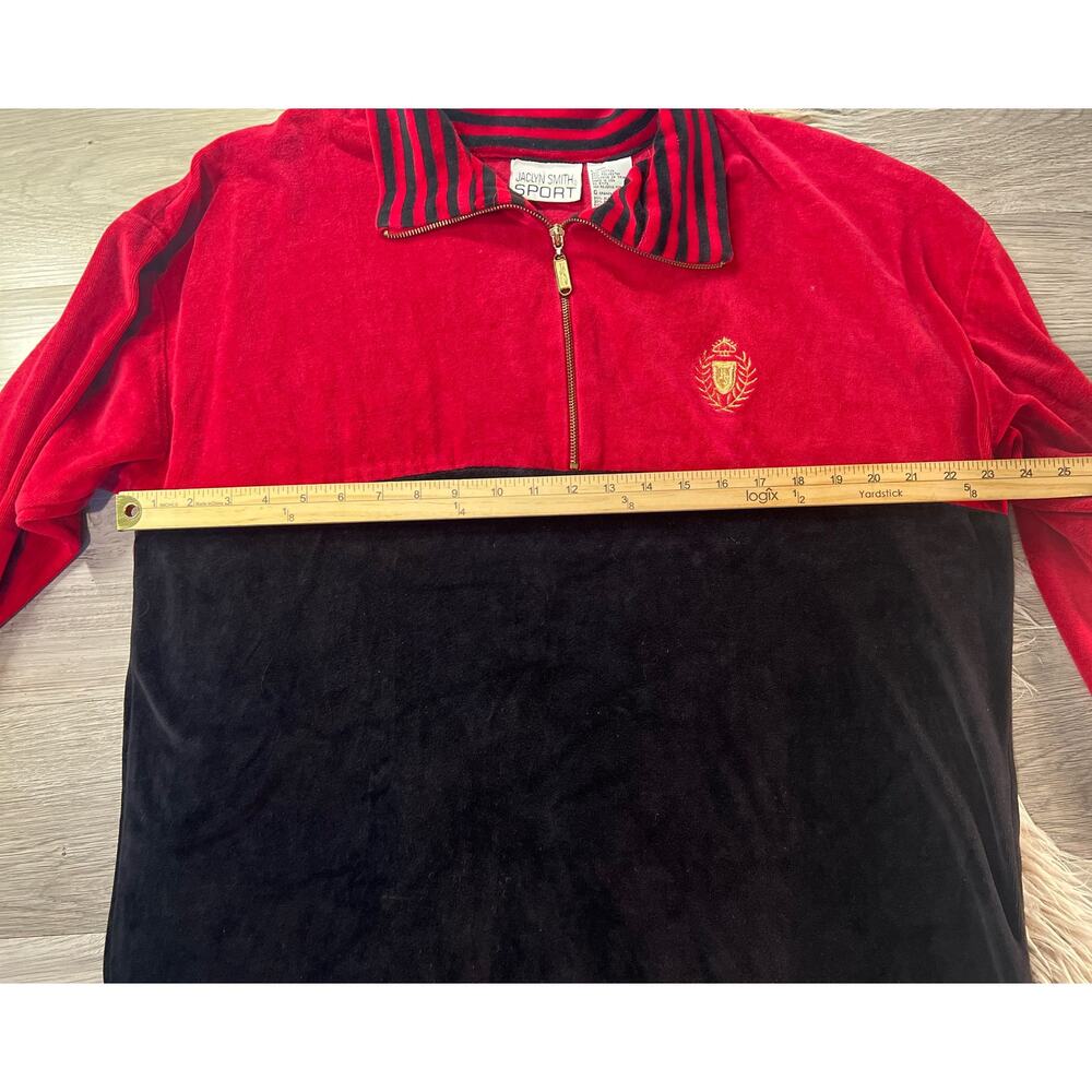 Jaclyn Smith vintage black & red velour pull over - Picture 4 of 10